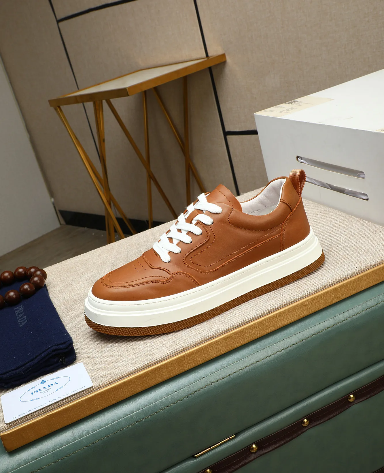 Men's men's shoes 💰460 high-end version. PRADA (Prada) men's casual style, compare the quality at the counter 🧚🏿♂️Imported cowhide fabric 🐎Water-dyed comfortable and soft cowhide lining for feet 🐂Genuine leather outsole with label 🎉 Size 38-44. Can be customized for 45💥🏆
